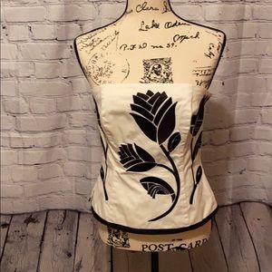 White house black market size 8 corset.